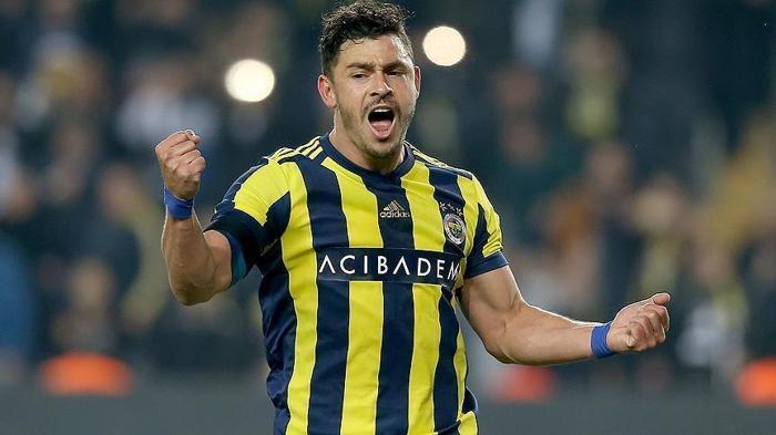 Fenerbahçe ve Galatasaraydan Suudi ittifakı