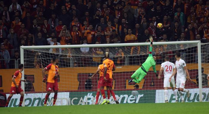 Fernando Muslera için inanılmaz iddia Güney Amerika mı, Fransa mı