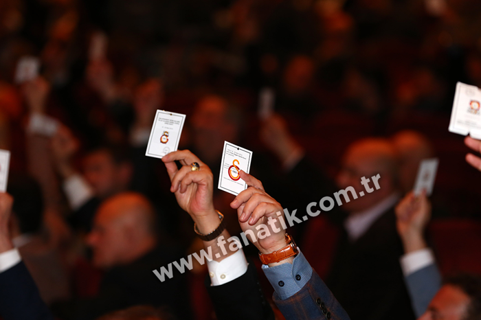 Galatasarayda kriz günleri