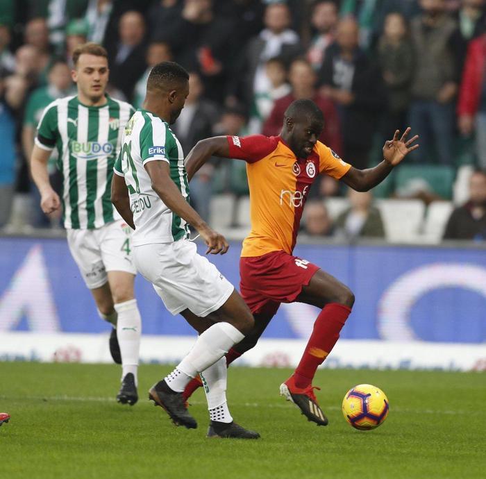 Galatasaraydan Ada seferi Onyekuru ve Ndiaye...