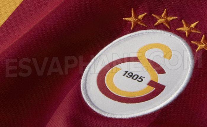 Galatasarayın yeni sezon formaları internete sızdı İşte Galatasarayın 2019-2020 sezonu formaları