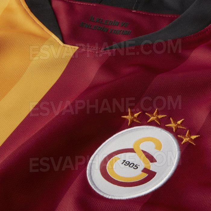 Galatasarayın yeni sezon formaları internete sızdı İşte Galatasarayın 2019-2020 sezonu formaları
