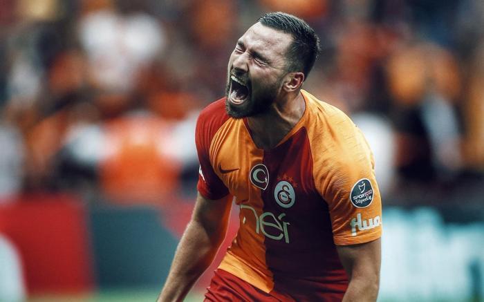 Galatasaraylı Sinan Gümüşün transferiyle ilgili resmi açıklama geldi