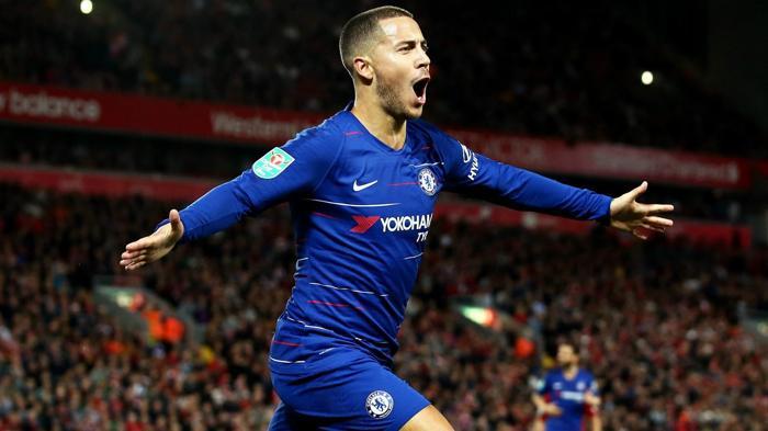 Transfer bitti Zinedine Zidanea ilk hediye Eden Hazard