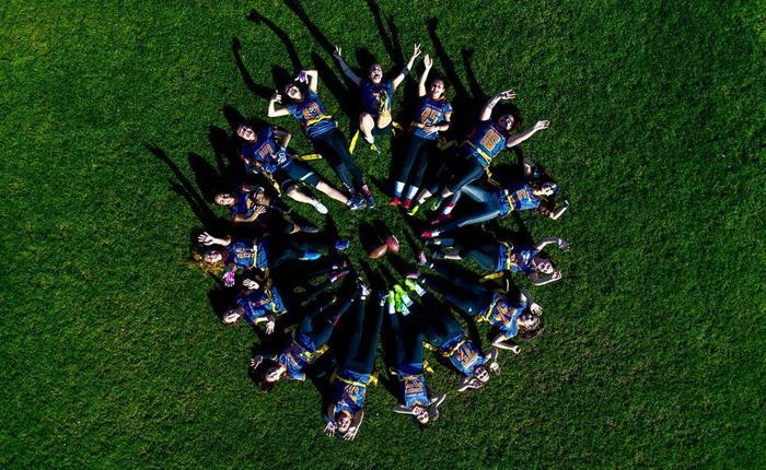 Flag futbol takımı nefes kesiyor