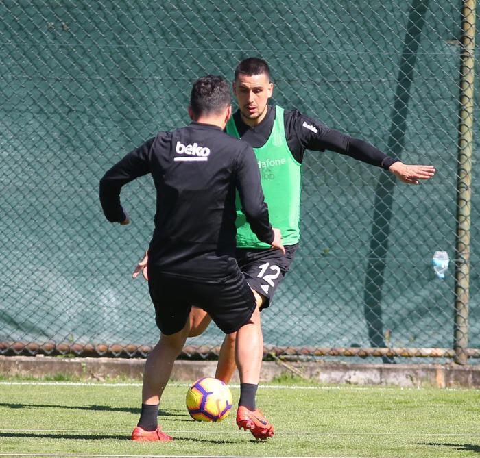 Beşiktaş, Çaykur Rizespor hazırlıklarına Şenol Güneşsiz başladı