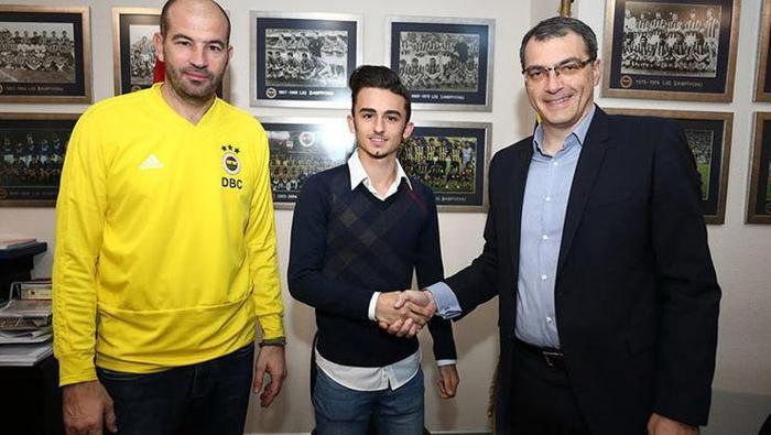 Fenerbahçe gençlere emanet