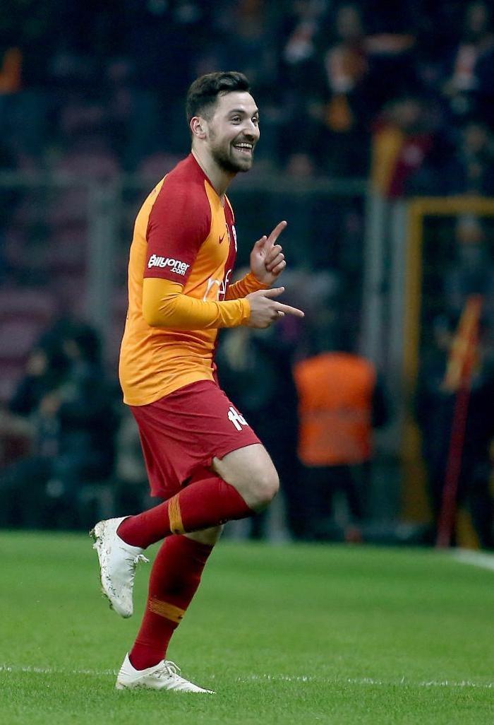 SON DAKİKA | Galatasaraylı Sinan Gümüşün transferi bitiyor
