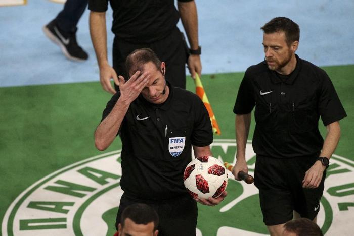 Panathinaikos-Olympiakos maçında büyük olay Taraftar ve polis...