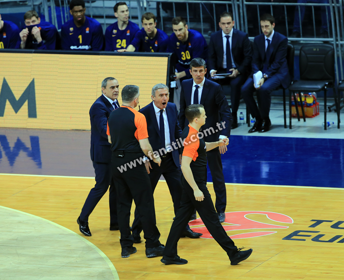 Fenerbahçe Beko - Barcelona Lassa maçından ekrana yansımayanlar