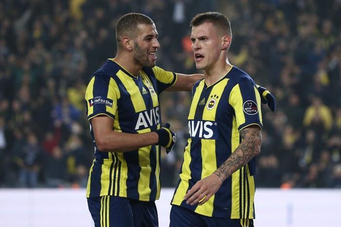 Fenerbahçede ilk ayrılık