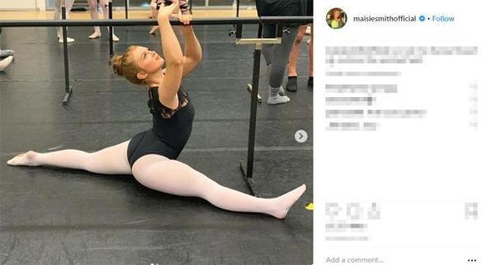 Maisie Smith hayatını Instagramda yaşıyor