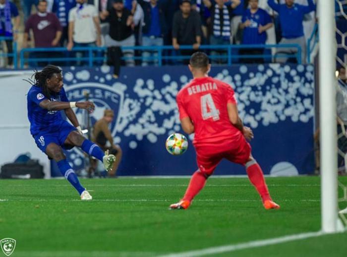 Gomis yine gündem oldu