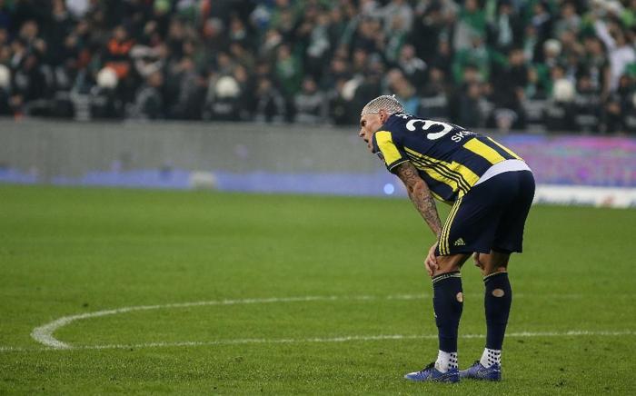Fenerbahçede ilk ayrılık
