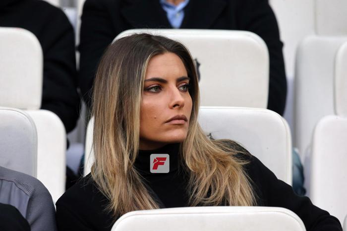 Vodafone Parkı sallayan güzel: Sophia Thomalla