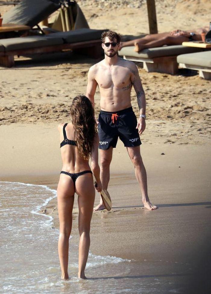 Kevin Trapp ve Izabel Goulartın aşk tatili