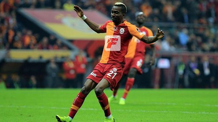 Fatih Terim o pozisyonun ardından çıldırdı