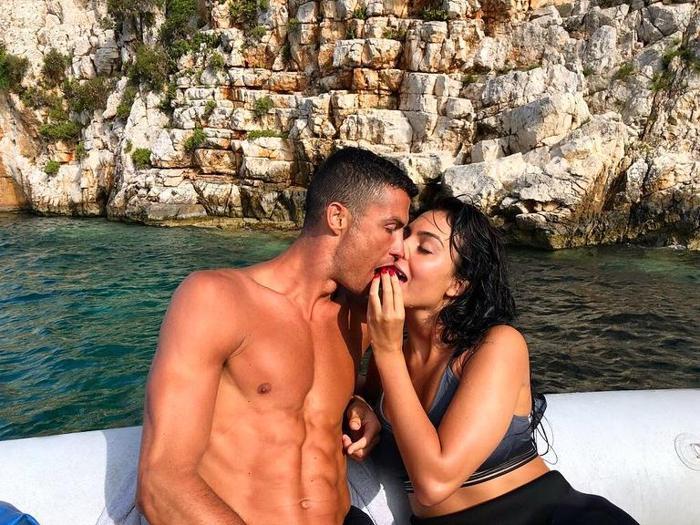 Cristiano Ronaldonun kalbini çaldı, hayatı değişti
