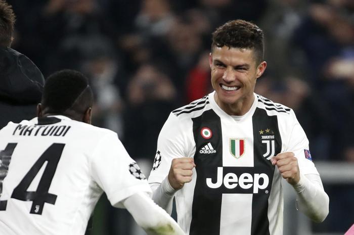 Ronaldo Juventusa turu getirdi, Rodriguezin gözyaşları sel oldu