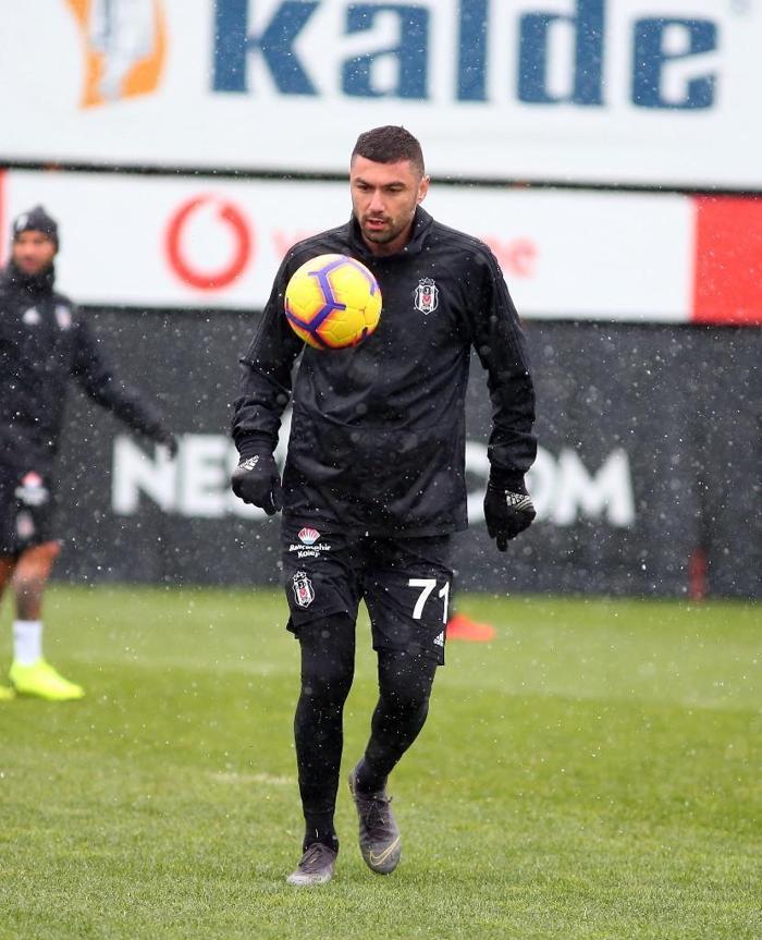 Beşiktaşta Burak Yılmaz şov Tam 9 attı...