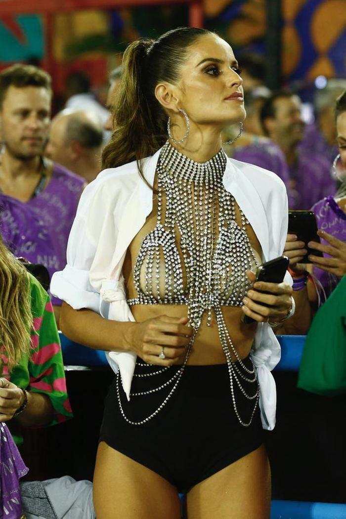 Kevin Trapp ve Izabel Goulartın aşk tatili