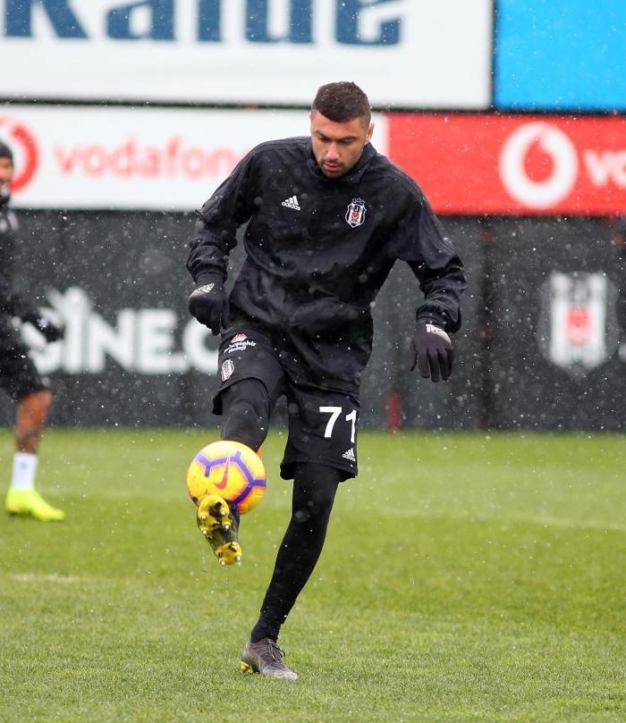 Beşiktaşta Burak Yılmaz şov Tam 9 attı...