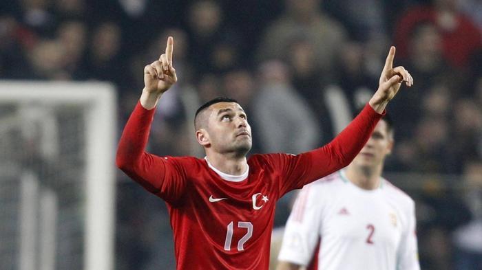 Burak Yılmaz milli takıma alınacak mı Şenol Güneş...