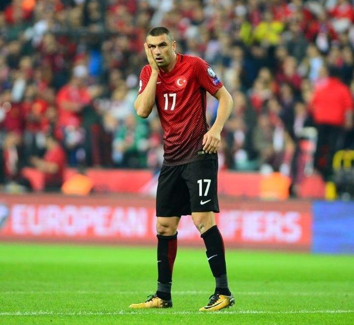 Burak Yılmaz milli takıma alınacak mı Şenol Güneş...