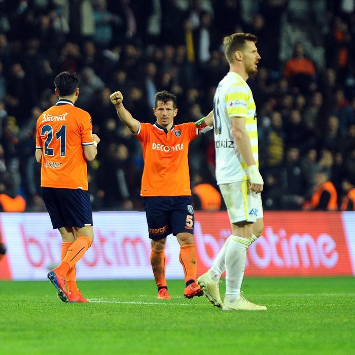 Fanatik yazarlarının Başakşehir- Fenerbahçe maçı yorumları