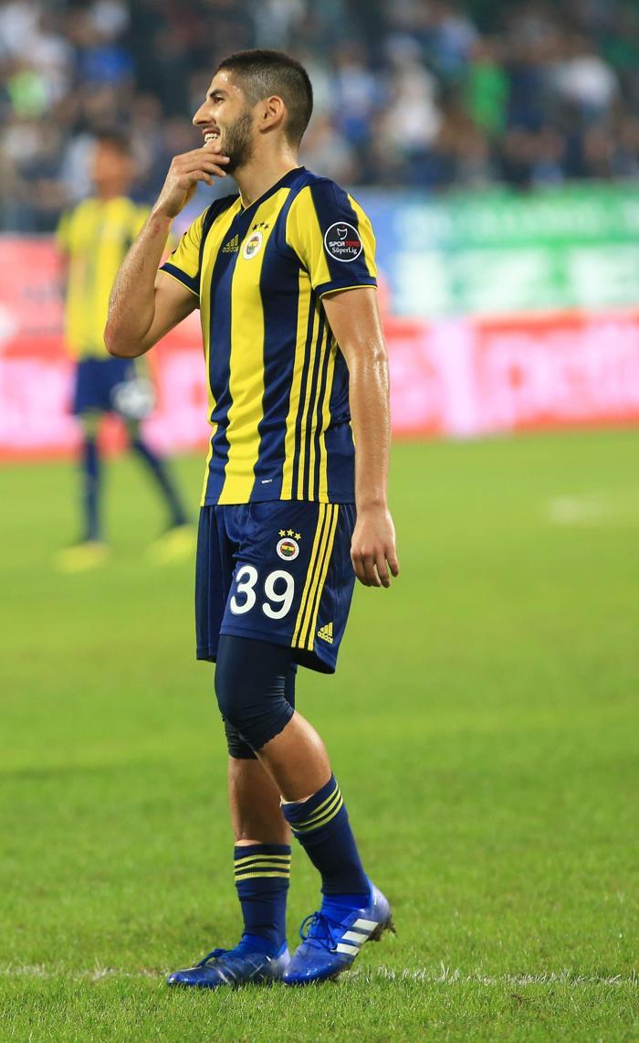 Ersun Yanal, Benzia ve Slimaniyi görmek bile istemiyor
