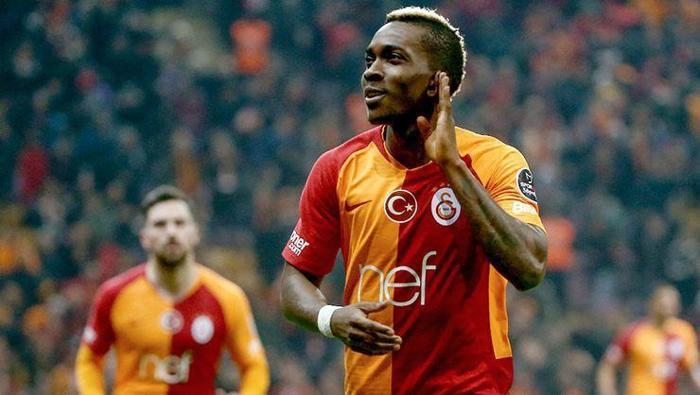 Galatasarayda Onyekuru yokları oynuyor Taraftar çıldırdı...