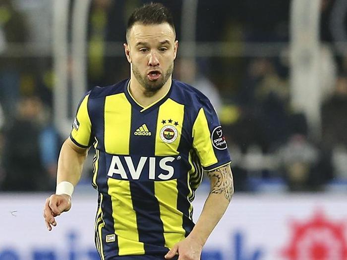 Valbuena nasıl sakatlandı Hatalı karar