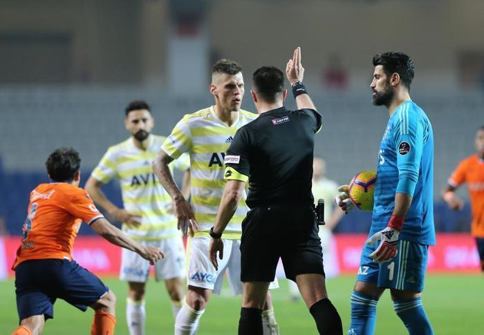 Fanatik yazarlarının Başakşehir- Fenerbahçe maçı yorumları