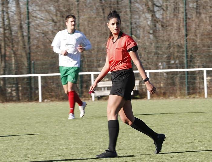 Türk kadın hakem Aylin Acurun hedefi Bundesliga