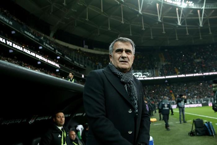 Beşiktaşta sıcak gelişme Fikret Orman o teknik direktörü istiyor