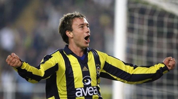 Fenerbahçenin eski yıldızı Diego Luganodan büyük sürpriz