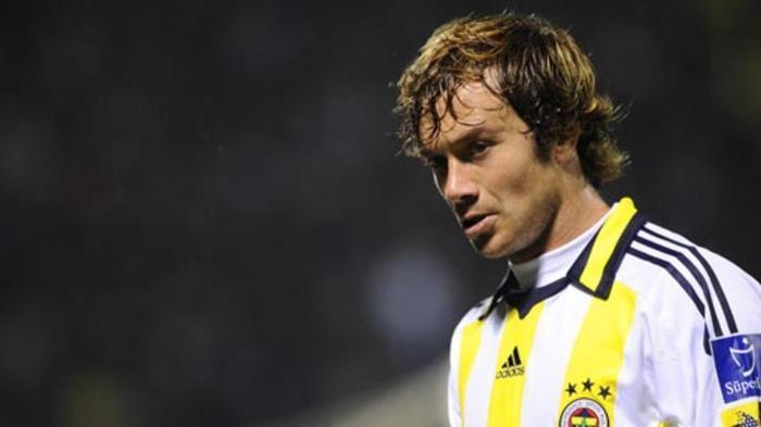 Fenerbahçenin eski yıldızı Diego Luganodan büyük sürpriz