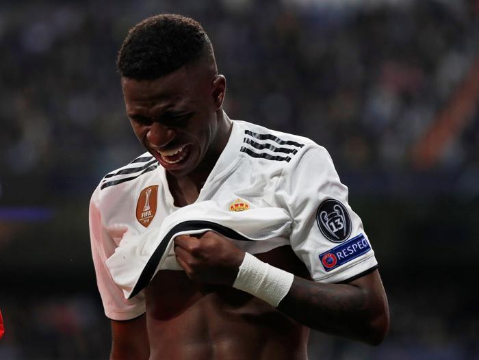 Real Madridli Vinicius Junior göz yaşlarına hakim olamadı