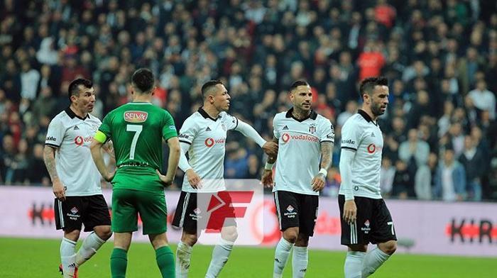Beşiktaşta Medel-Quaresma gerilimi