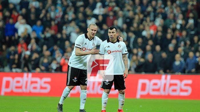 Beşiktaşta Medel-Quaresma gerilimi