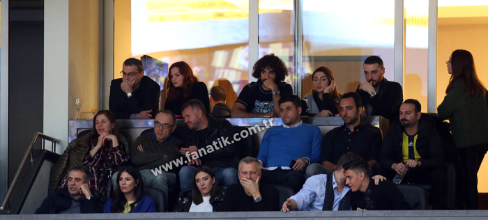Fenerbahçe Beko - Anadolu Efes maçından ekrana yansımayanlar
