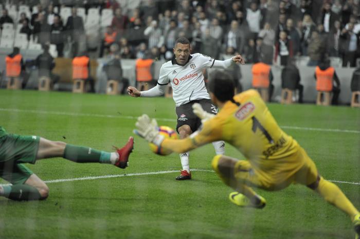 Fanatik yazarlarının Beşiktaş - Konyaspor maçı yorumları