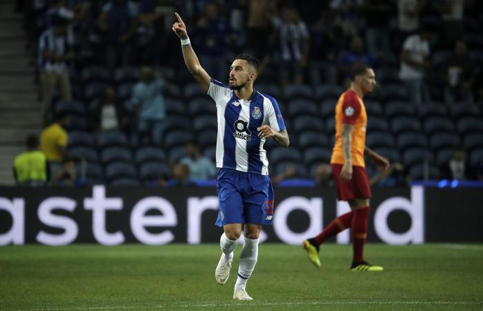 Alex Telles (Porto)