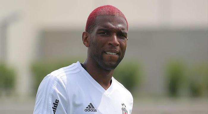 Galatasaraydan yılın transfer bombası Ryan Babel bitiyor