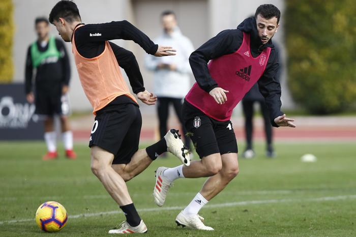 Oğuzhan Özyakupa sürpriz transfer teklifi