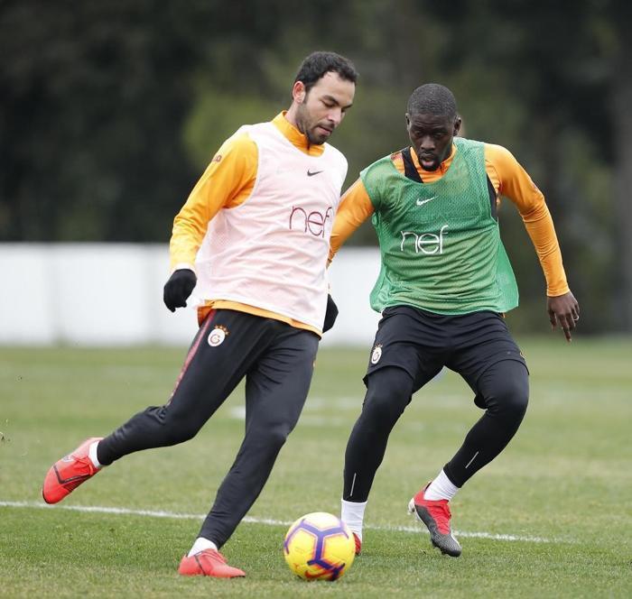 Galatasarayda sakatlık şoku 2 yıldız Akhisar maçında yok