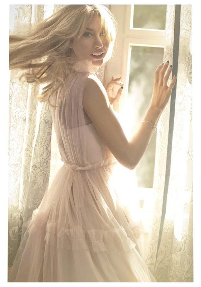 Şeyma Subaşından Lolita pozları