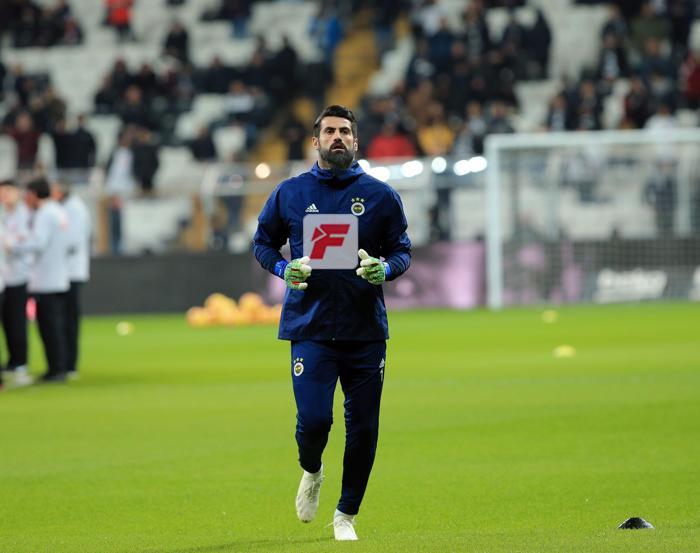 Volkan Demirel ve Beşiktaş taraftarları arasında tartışma