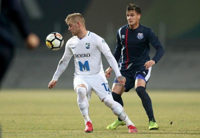 Alkollü futbolcu Petar Bockaj aracıyla benzinliğe daldı