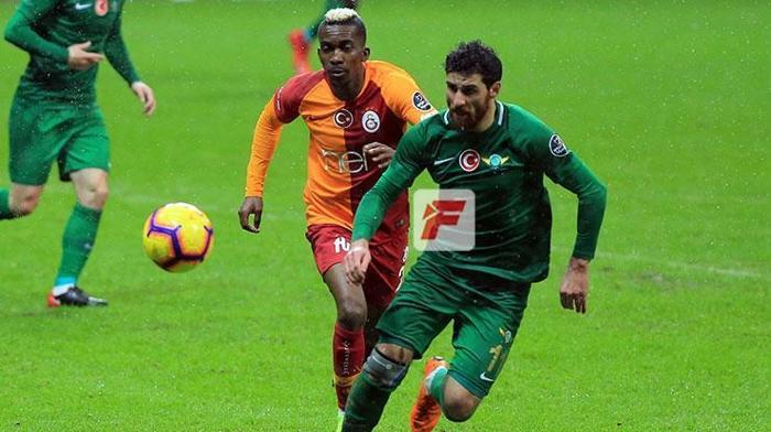 Galatasaray-Akhisarspor maçında sürpriz isimler Herkes merak ediyordu...